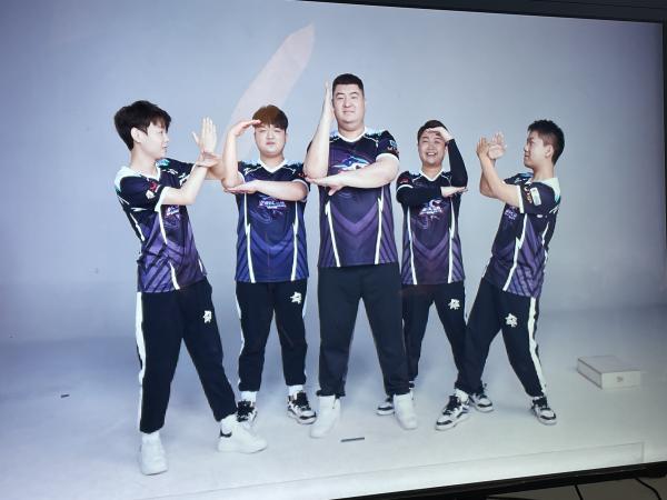 【资讯】新征程,新面貌!揭秘CFPL S23定妆照幕后花絮游戏攻略_手游下载 第7张 【资讯】新征程,新面貌!揭秘CFPL S23定妆照幕后花絮游戏攻略_手游下载 第7张
