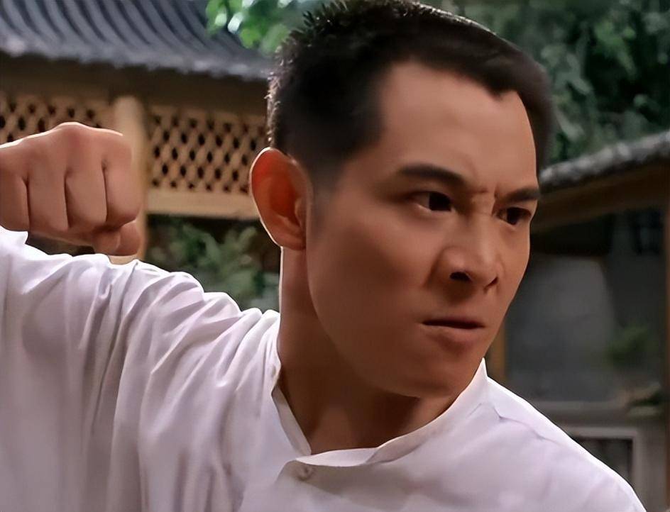 李连杰少林寺_李连杰少林寺电影1982票房多少亿  第1张
